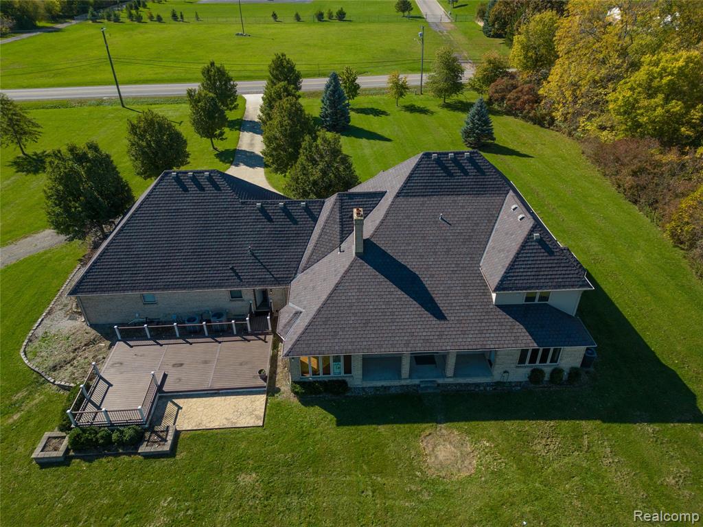4305 Pointe Aux Peaux Property Photo 4