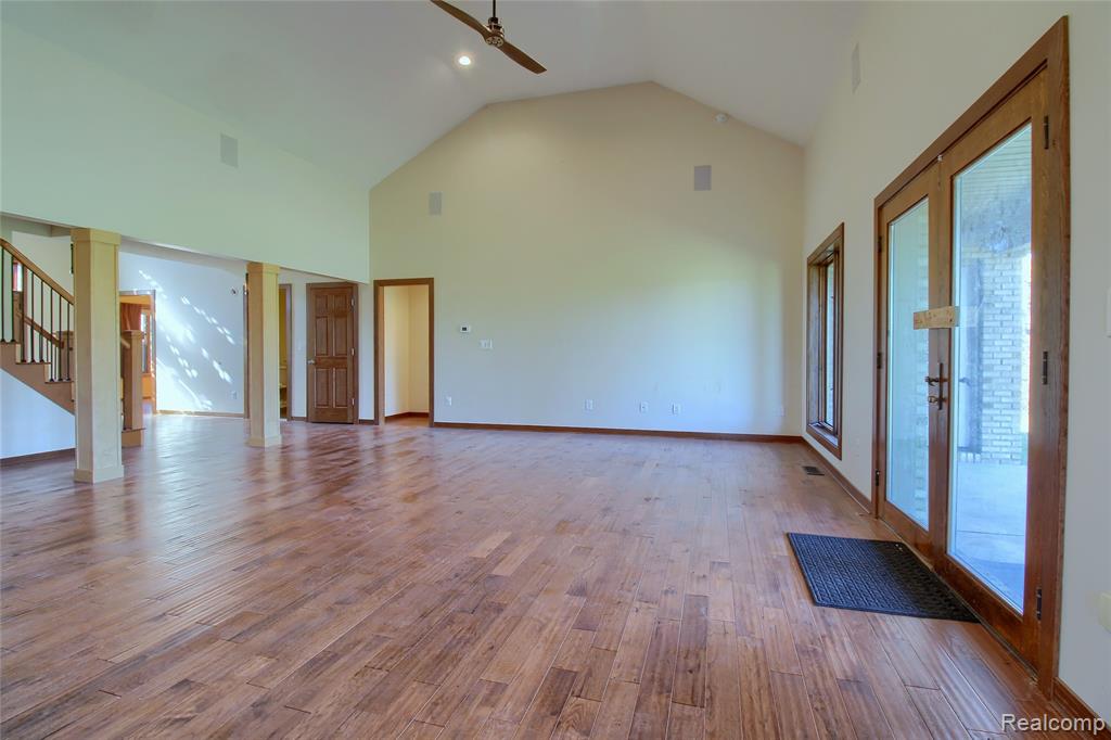 4305 Pointe Aux Peaux Property Photo 23