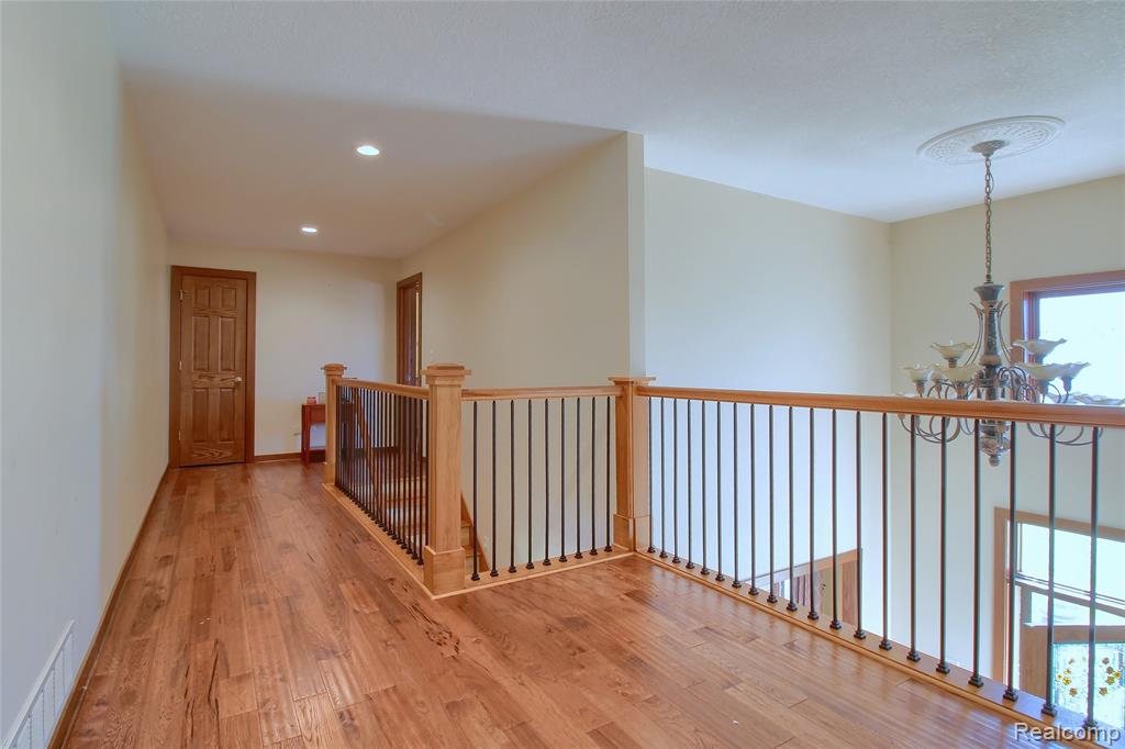 4305 Pointe Aux Peaux Property Photo 38