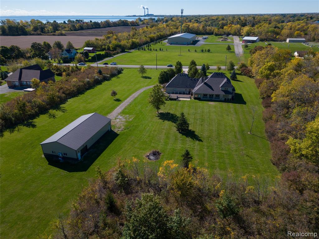 4305 Pointe Aux Peaux Property Photo 69