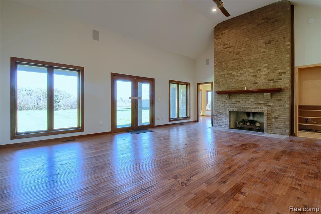 4305 Pointe Aux Peaux Property Photo 80