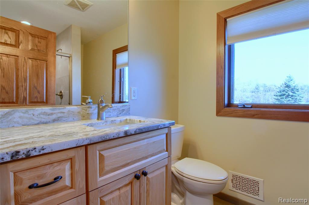 4305 Pointe Aux Peaux Property Photo 82