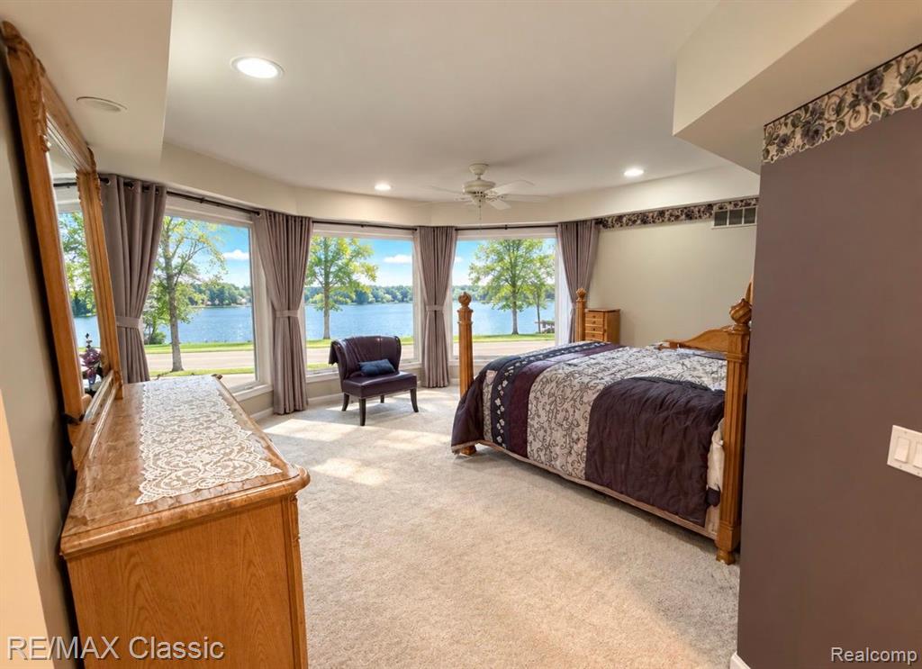 3631 Lakeview Drive Property Photo 11