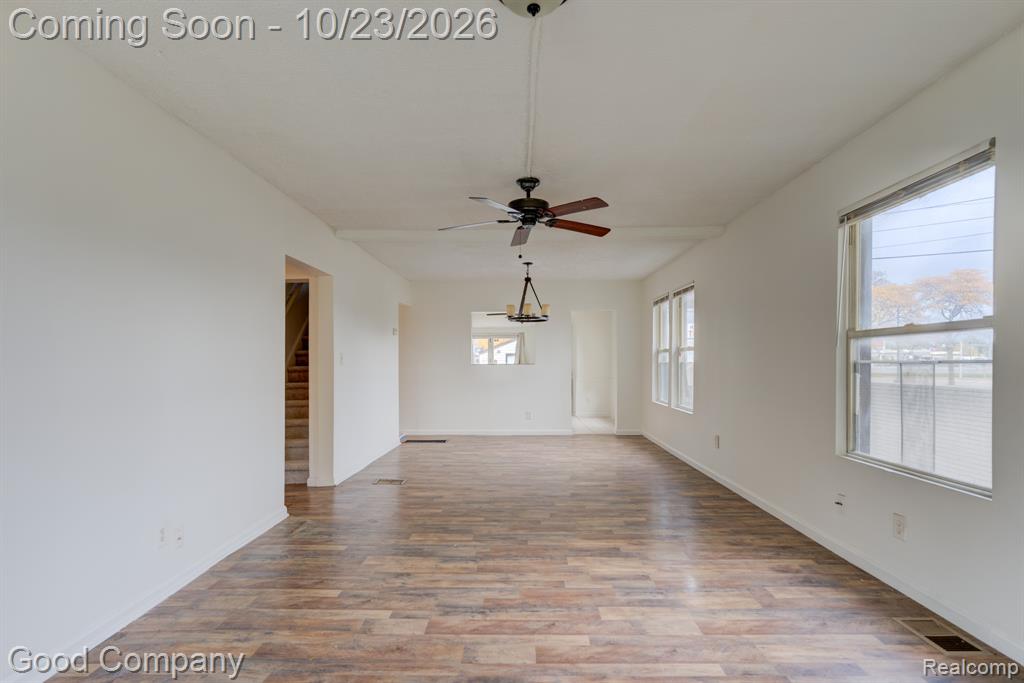 256 W Goulson Avenue Property Photo 2