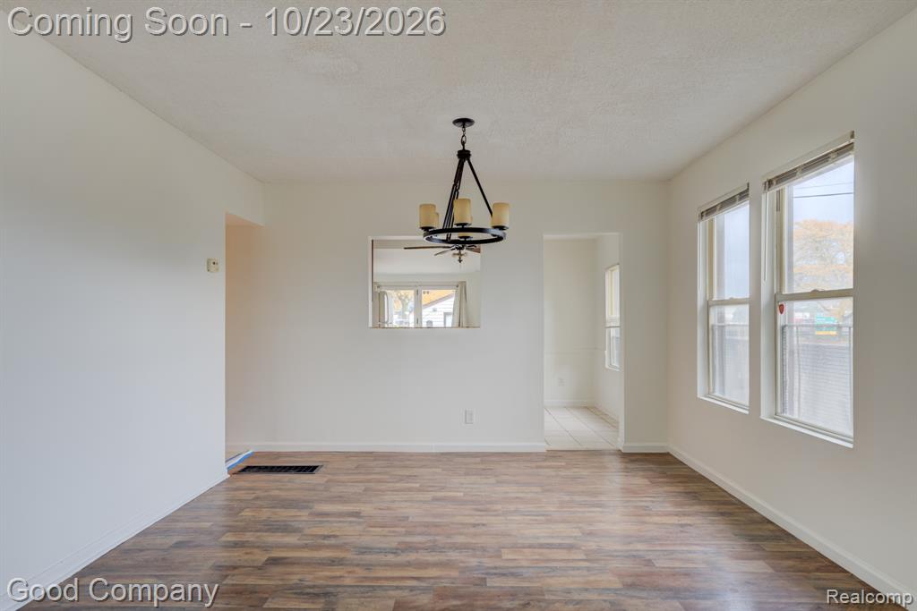 256 W Goulson Avenue Property Photo 4