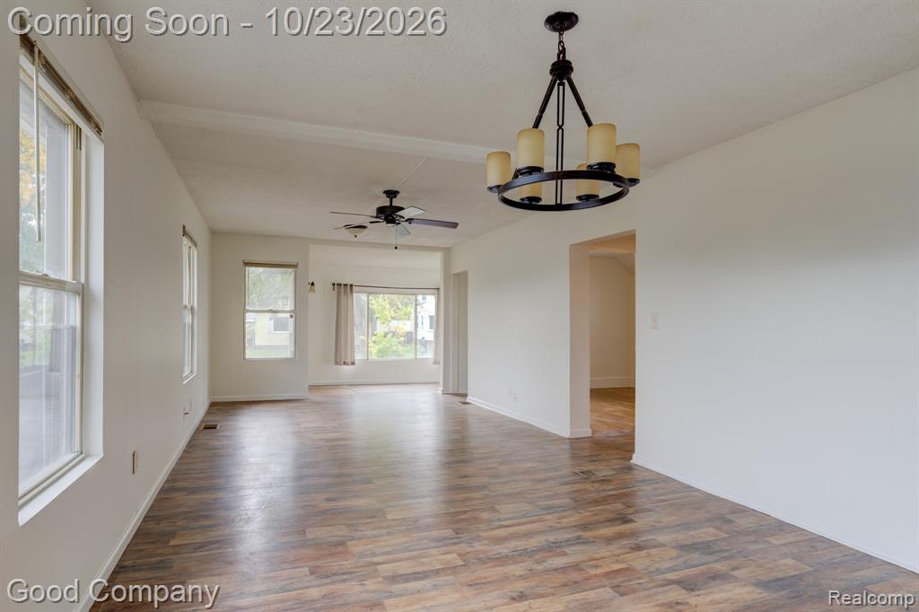 256 W Goulson Avenue Property Photo 5