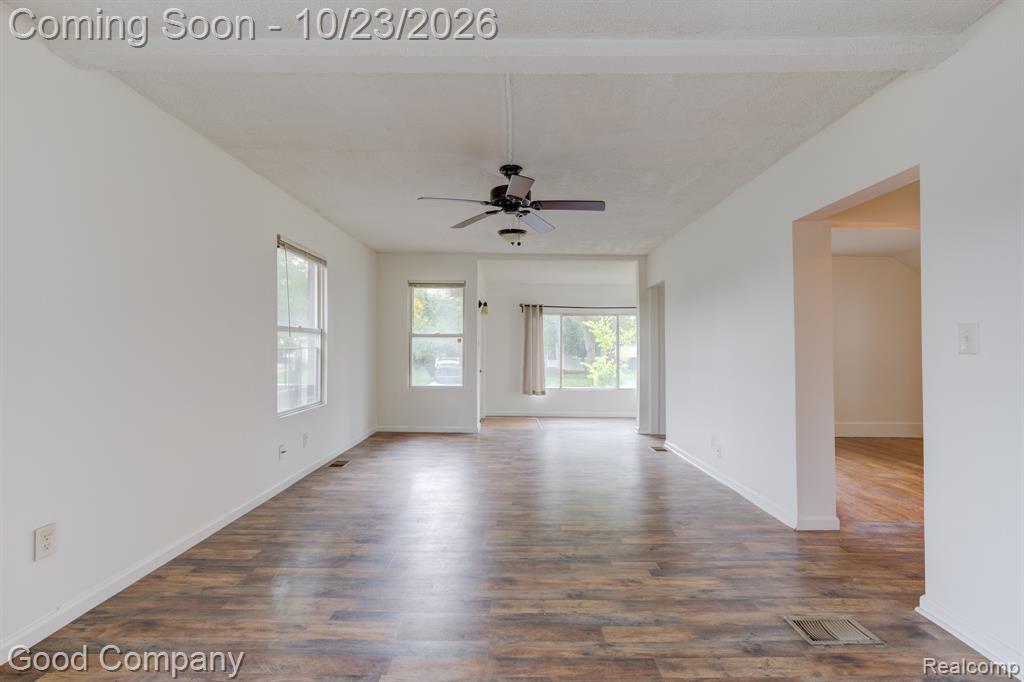 256 W Goulson Avenue Property Photo 6