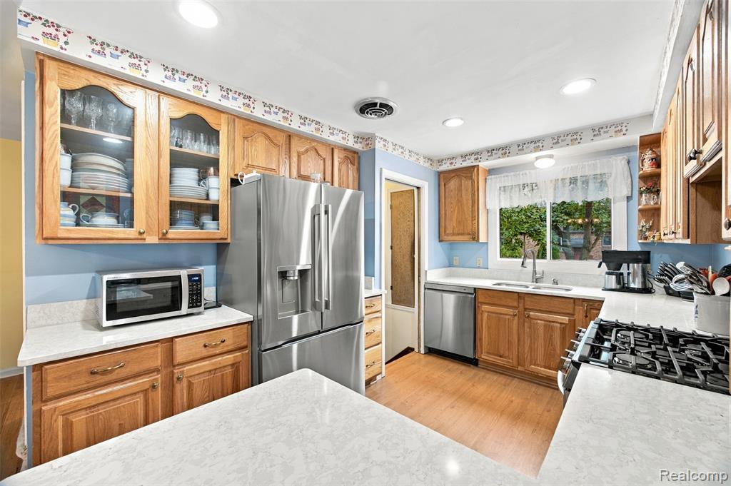 2000 N York Street Property Photo 22