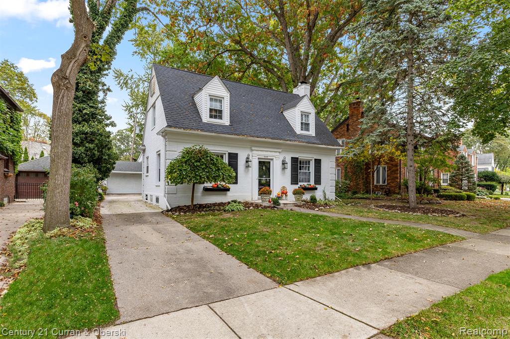 545 S Denwood Street Property Photo 1