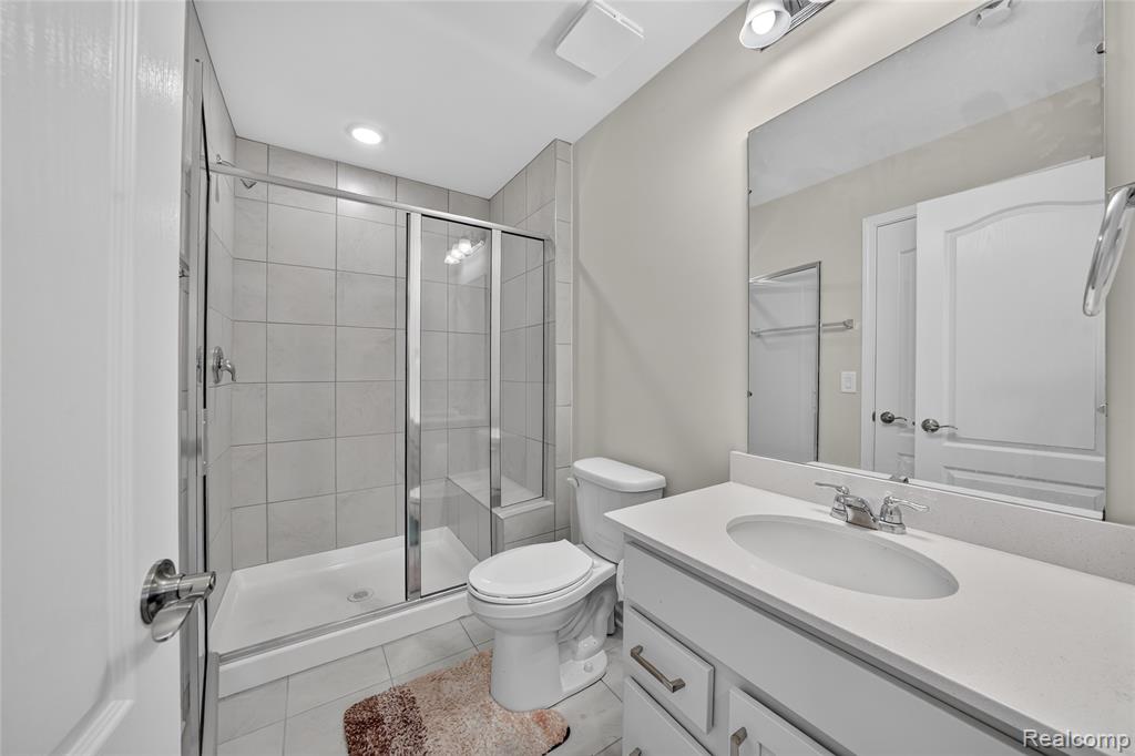 42975 Atwood Avenue Avenue Property Photo 17