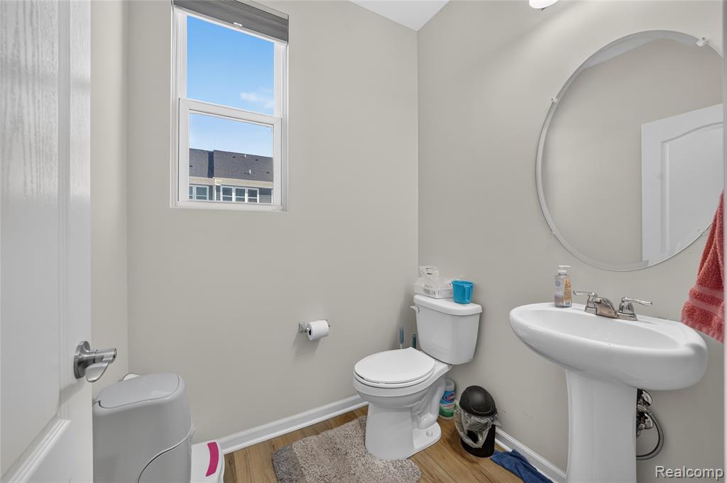 42975 Atwood Avenue Avenue Property Photo 21
