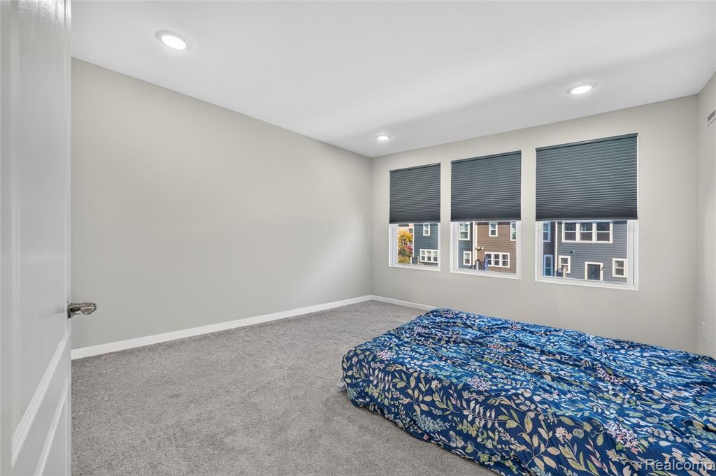 42975 Atwood Avenue Avenue Property Photo 22