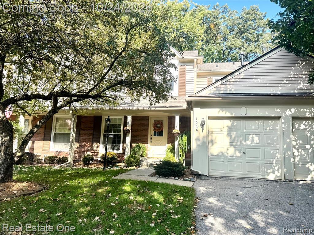 1069 Paint Creek Lane Property Photo 1