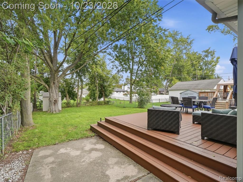 128 Highland Avenue Property Photo 44