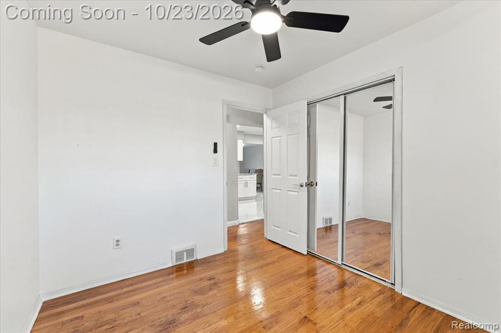 4906 Fairmont Court Property Photo 17