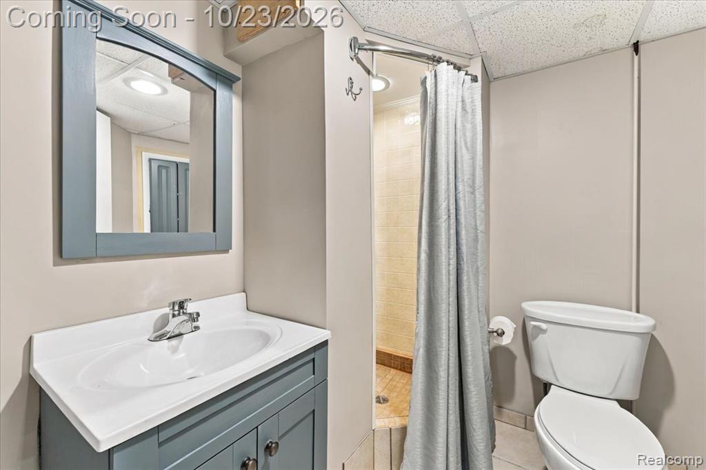 4906 Fairmont Court Property Photo 27