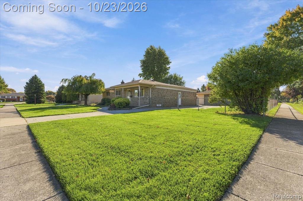 4906 Fairmont Court Property Photo 40