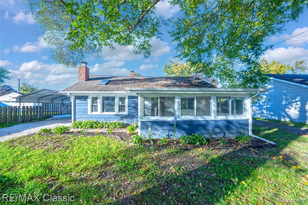 1220 S Cass Lake Road Property Photo 1