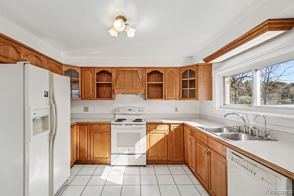 6136 Ormond Road Property Photo 12