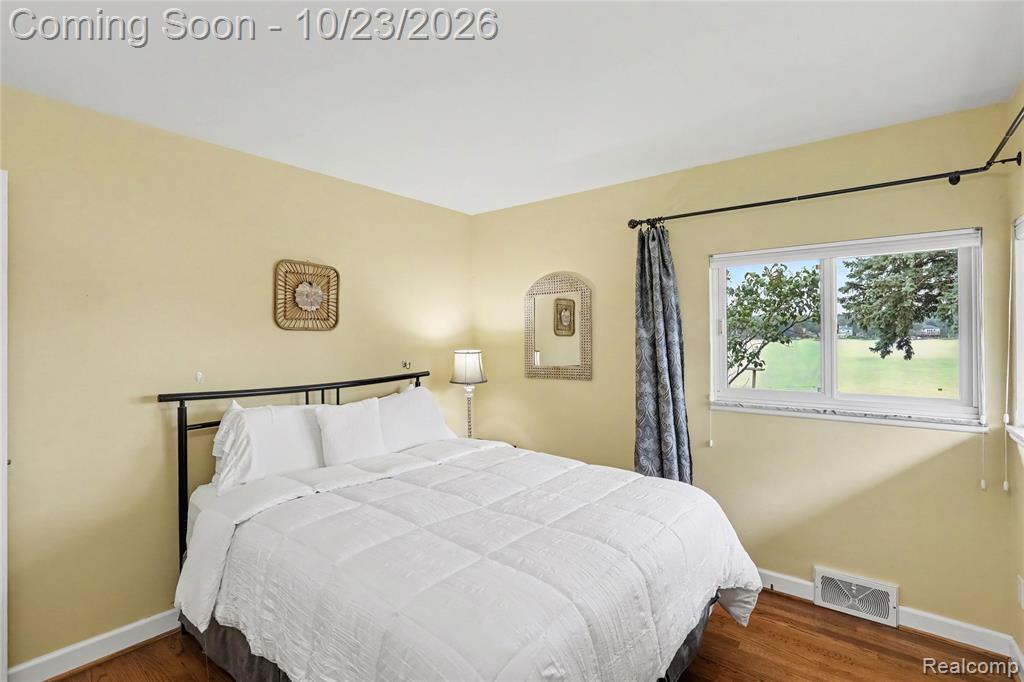 98 Edgelake Drive Property Photo 16