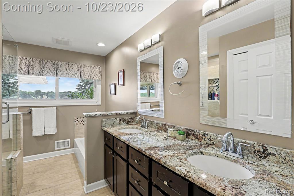 98 Edgelake Drive Property Photo 21