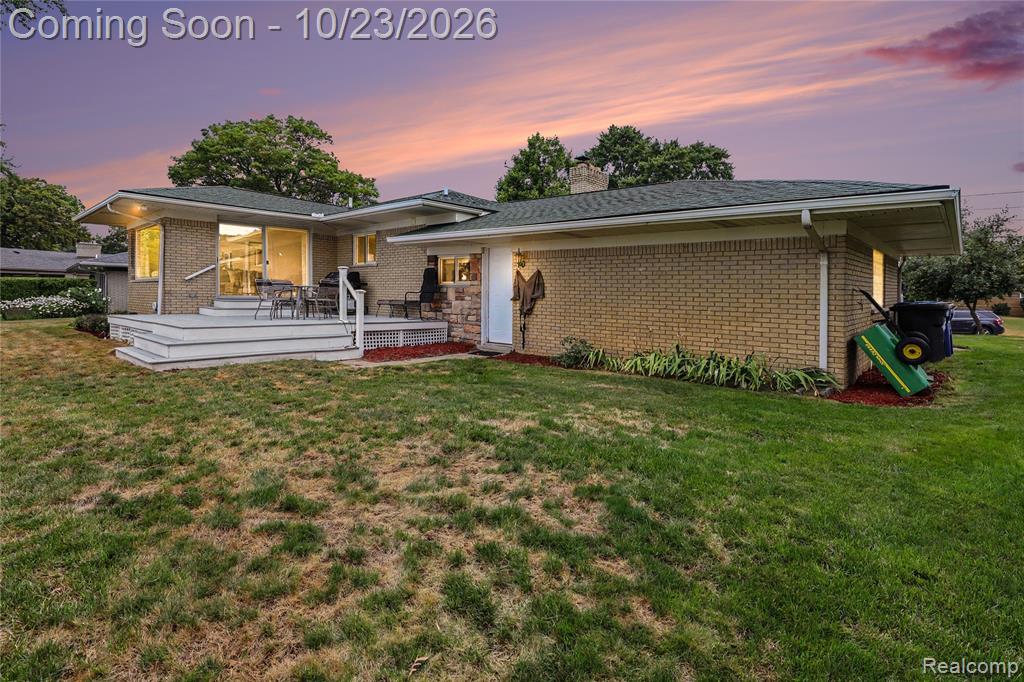 98 Edgelake Drive Property Photo 35