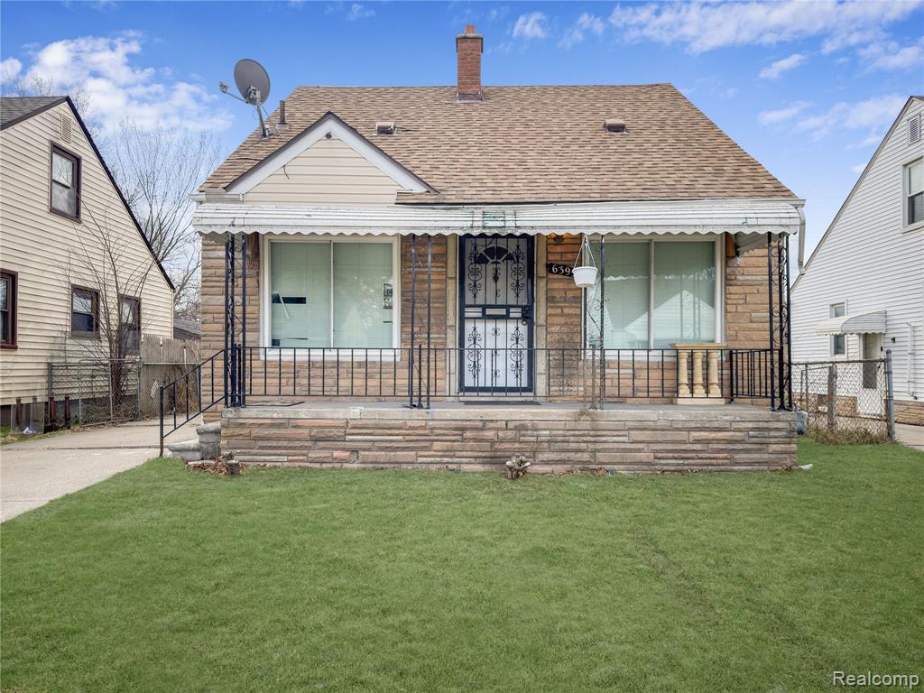 6395 Stahelin Avenue Property Photo 1
