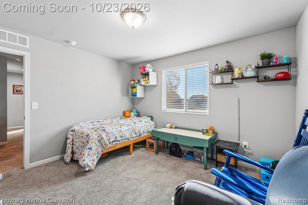 2885 Berkshire Street Property Photo 18
