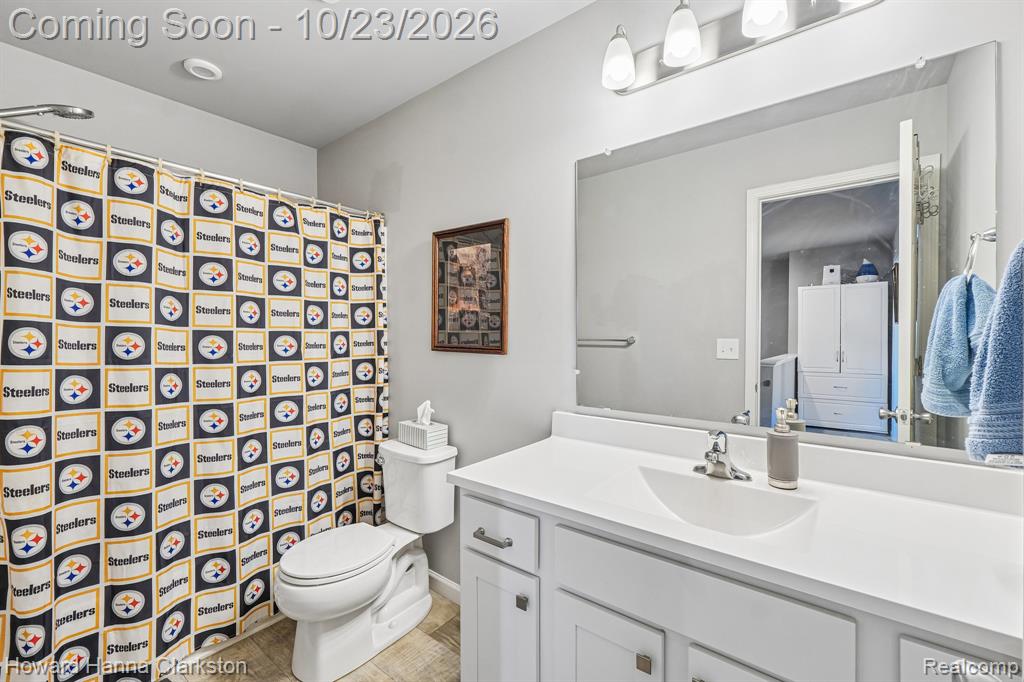 2885 Berkshire Street Property Photo 20