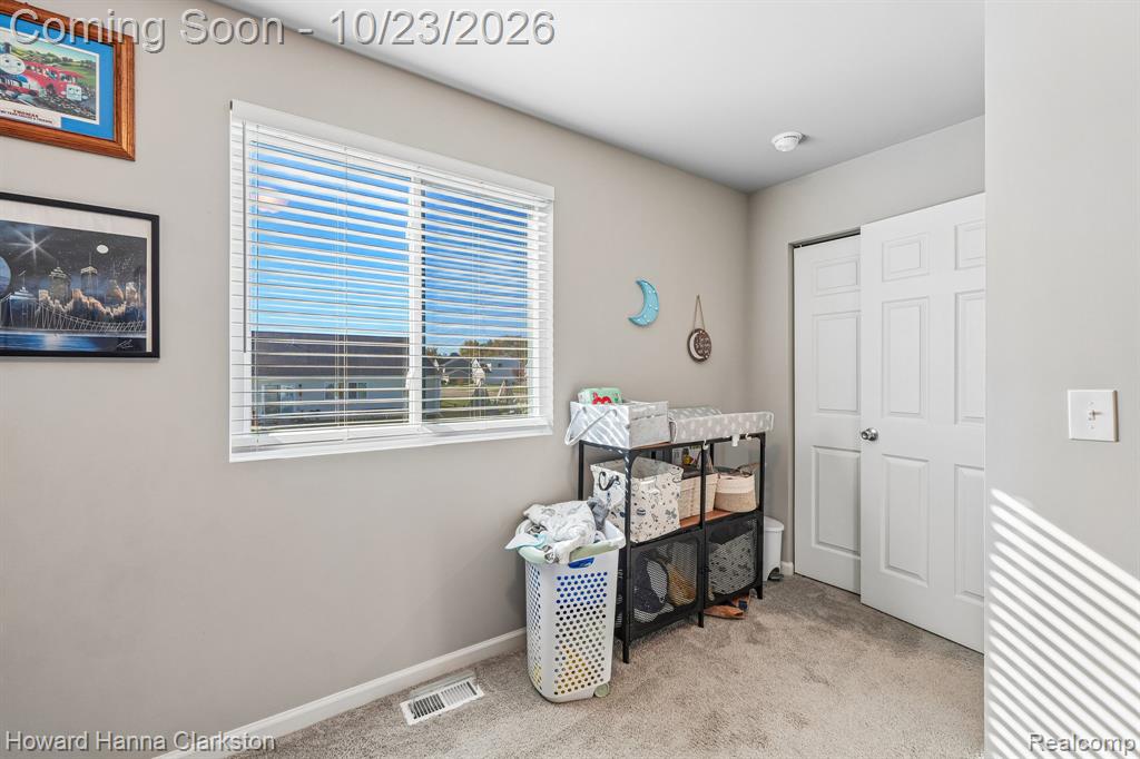 2885 Berkshire Street Property Photo 22