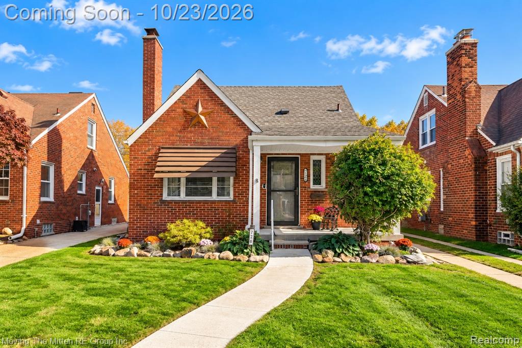 726 Mayburn Street Property Photo 1