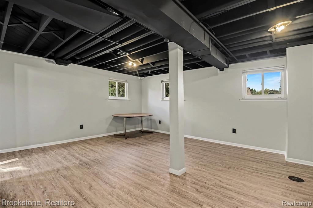 11884 Wheaton Drive Property Photo 16