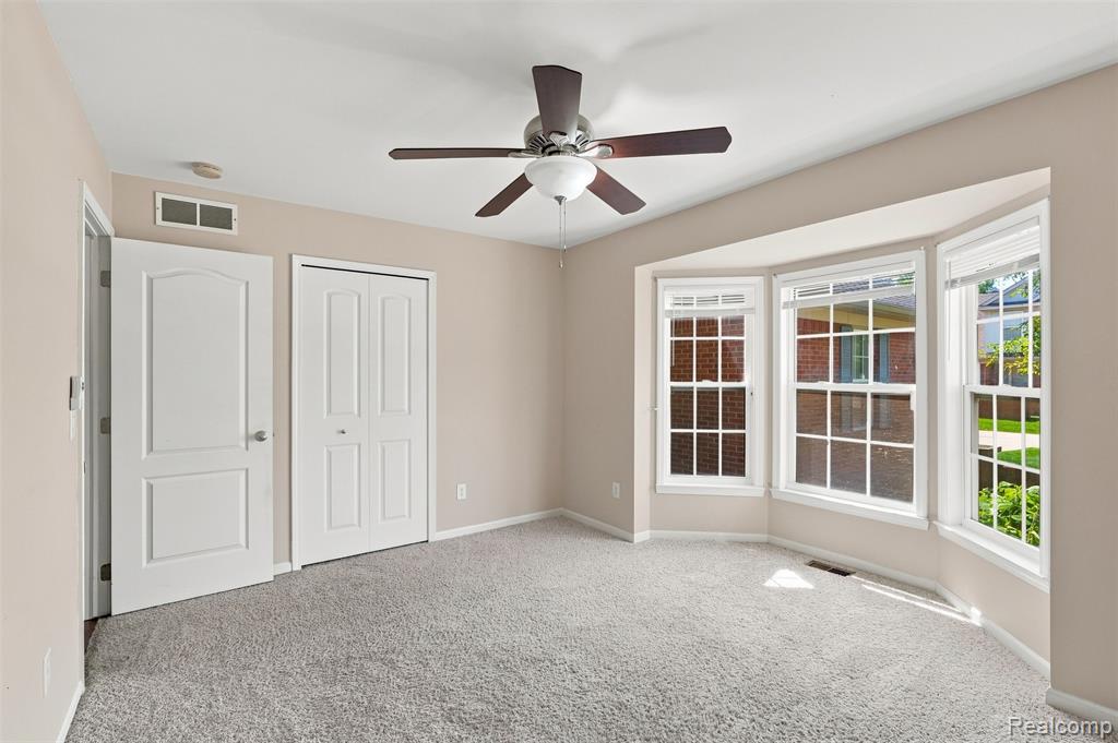 13469 Shire Lane Property Photo 19