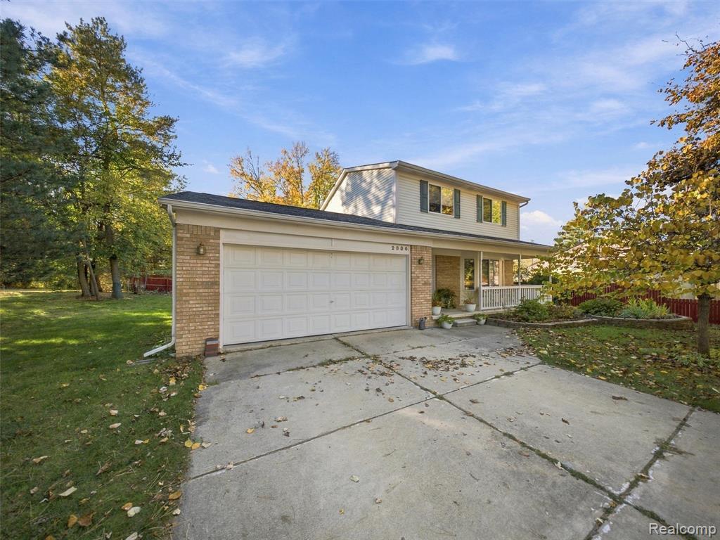 2900 S Livernois Road Property Photo 1