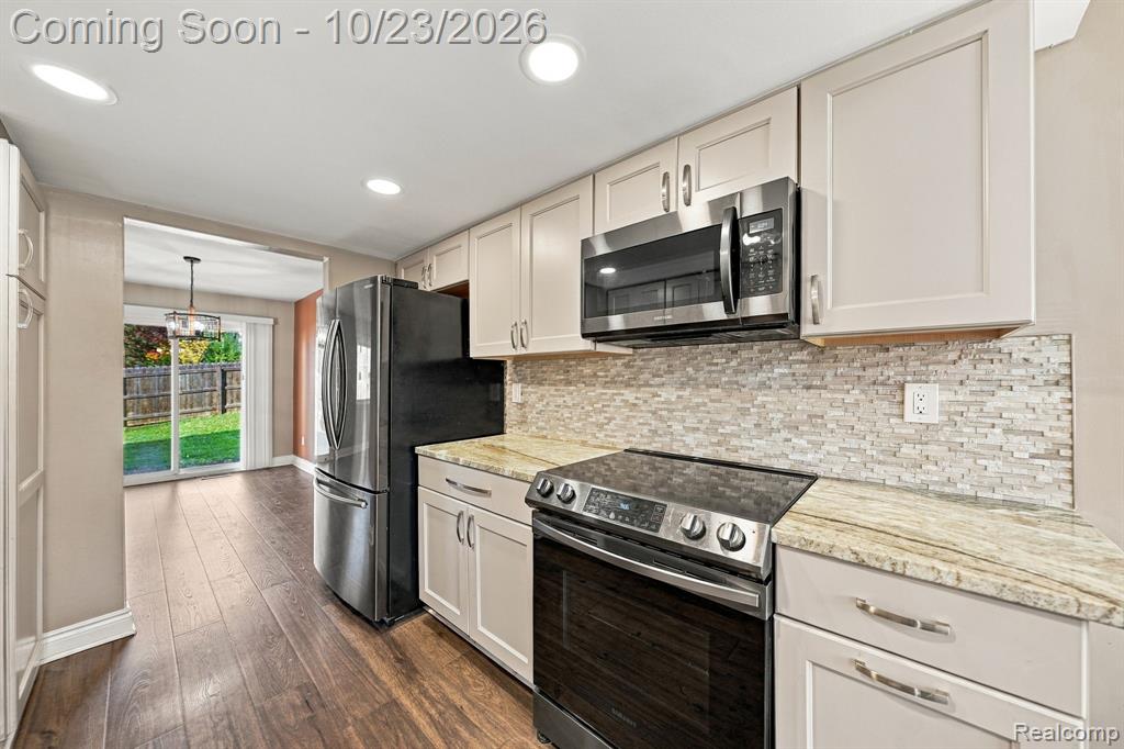 74 Longford Drive Property Photo 10