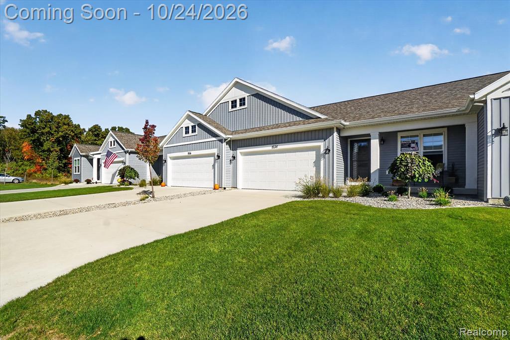 1534 N Village Circle Property Photo 7