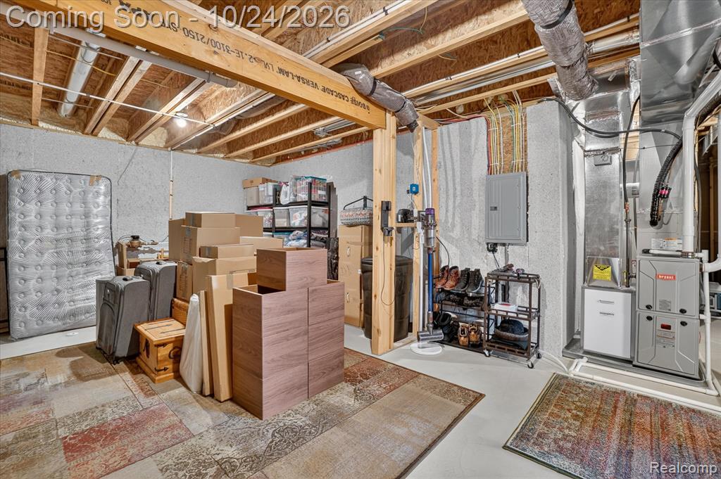 1534 N Village Circle Property Photo 36