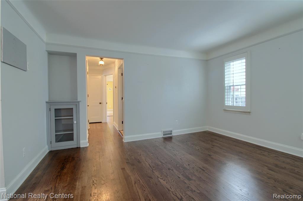 2463 Cummings Avenue Property Photo 12