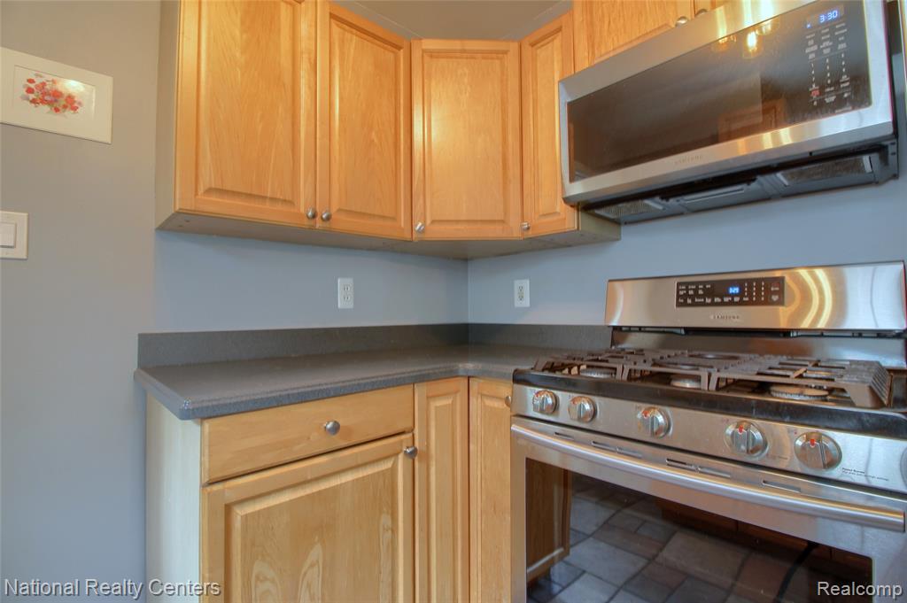 2463 Cummings Avenue Property Photo 16