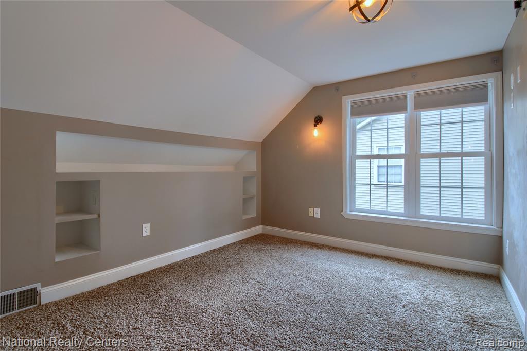 2463 Cummings Avenue Property Photo 24