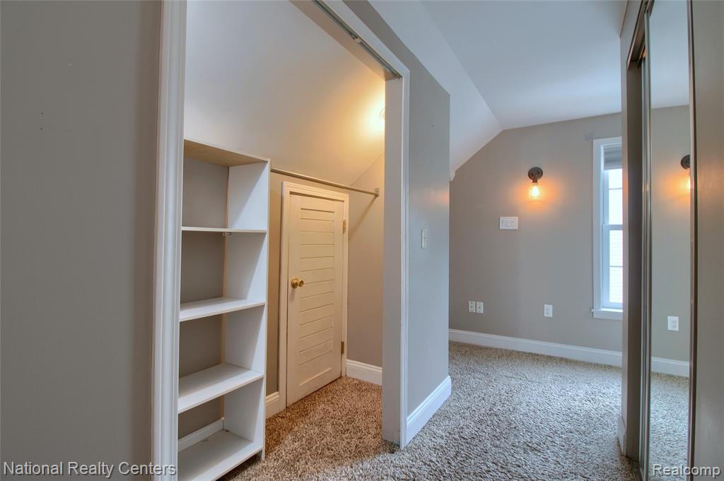 2463 Cummings Avenue Property Photo 27