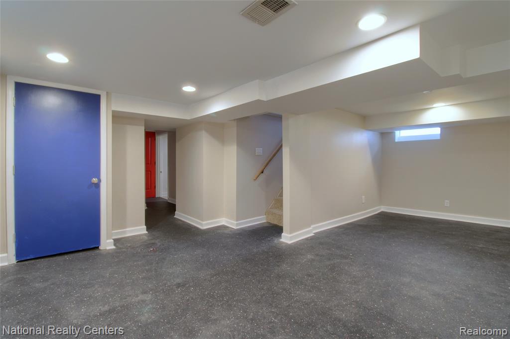 2463 Cummings Avenue Property Photo 38