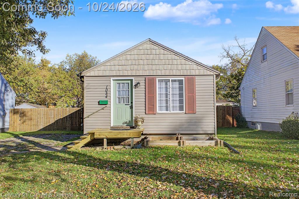 1054 Boston Avenue Property Photo 1