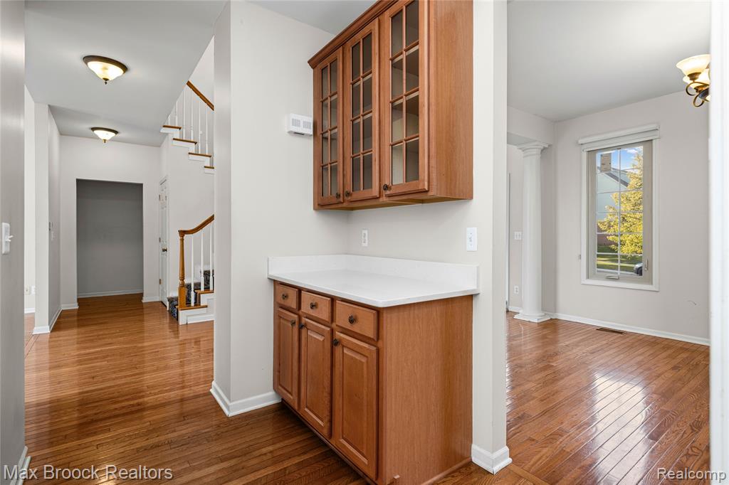 41605 Burroughs Avenue Property Photo 11