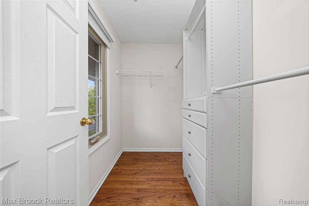 41605 Burroughs Avenue Property Photo 35