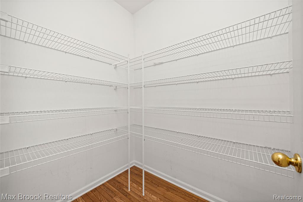 41605 Burroughs Avenue Property Photo 37