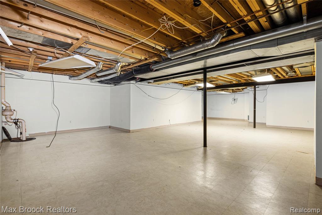 41605 Burroughs Avenue Property Photo 46