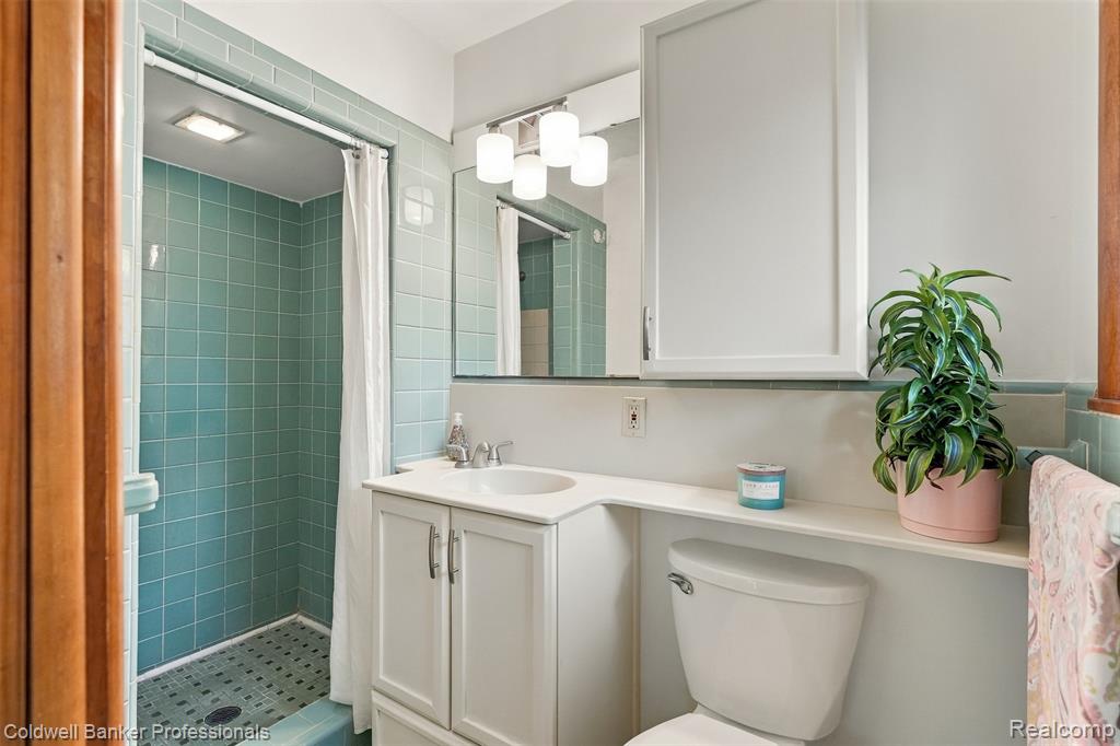 20829 Donaldson Street Property Photo 23