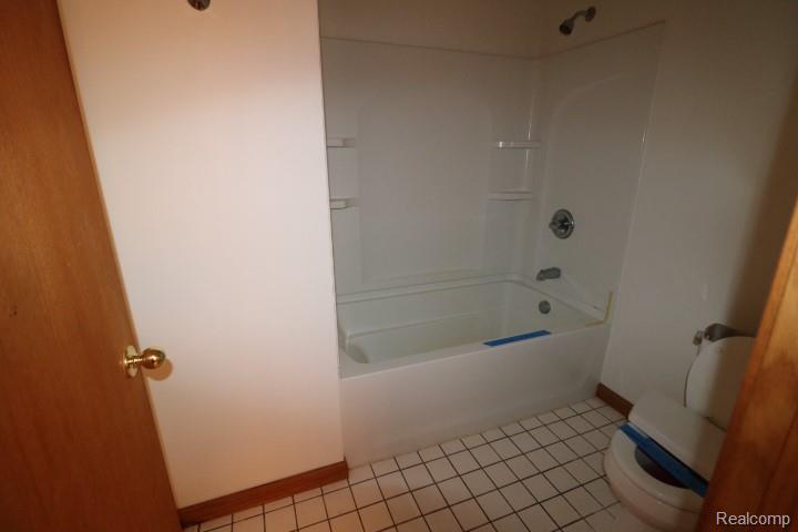 1300 Connell Road Property Photo 21