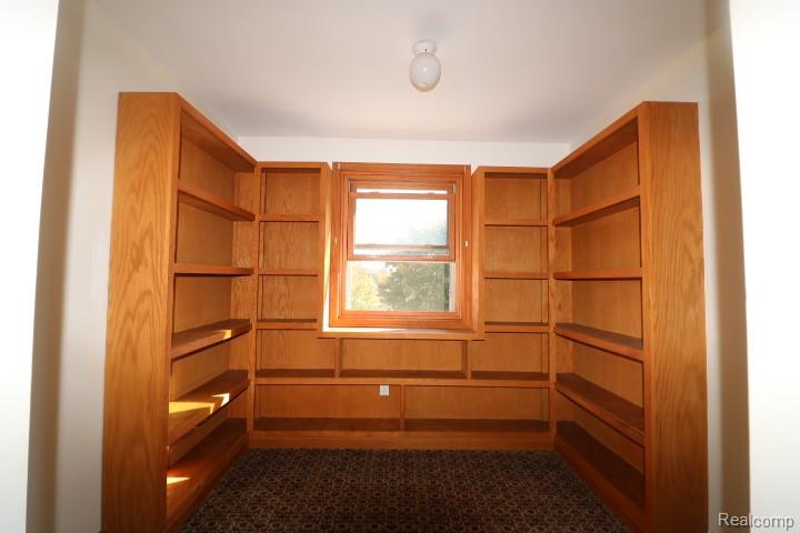 1300 Connell Road Property Photo 24